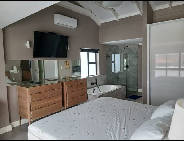 4 BEDROOM HOUSE TO LET IN HARTENBOS CENTRAL